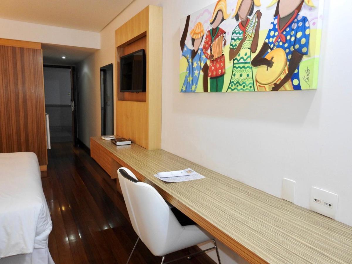Constantino Hotel e Eventos Juiz de Fora Esterno foto A room at the hotel