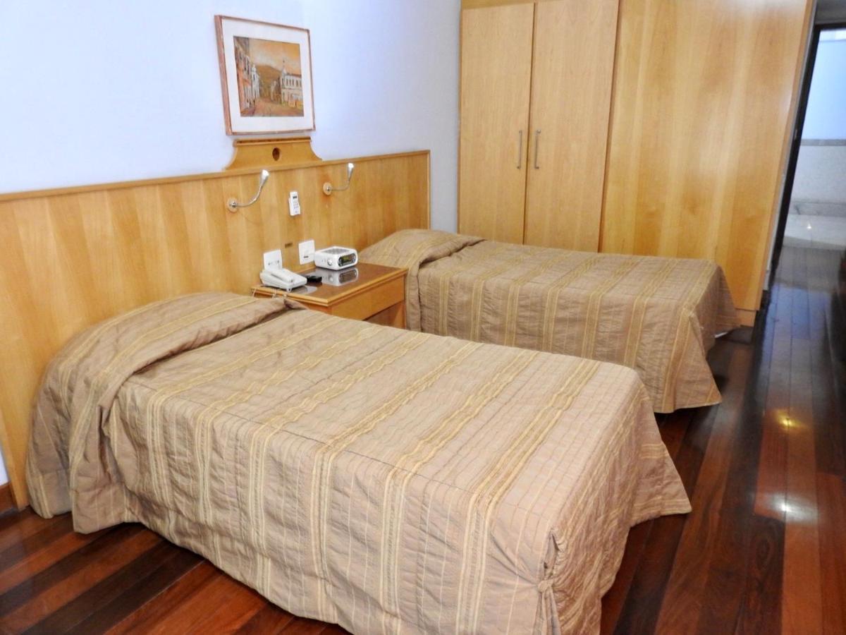 Constantino Hotel e Eventos Juiz de Fora Esterno foto A room at the hotel