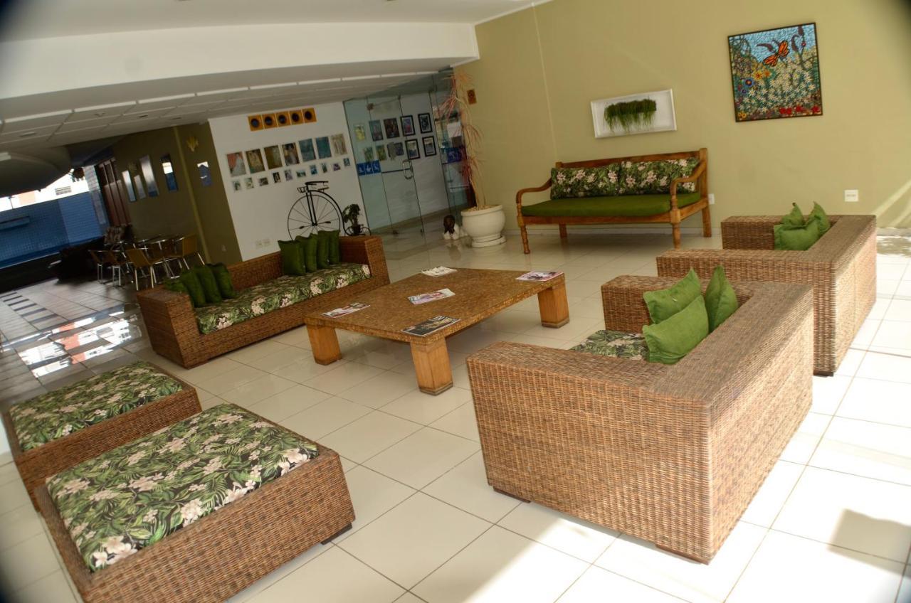 Constantino Hotel e Eventos Juiz de Fora Esterno foto The lobby of the airport