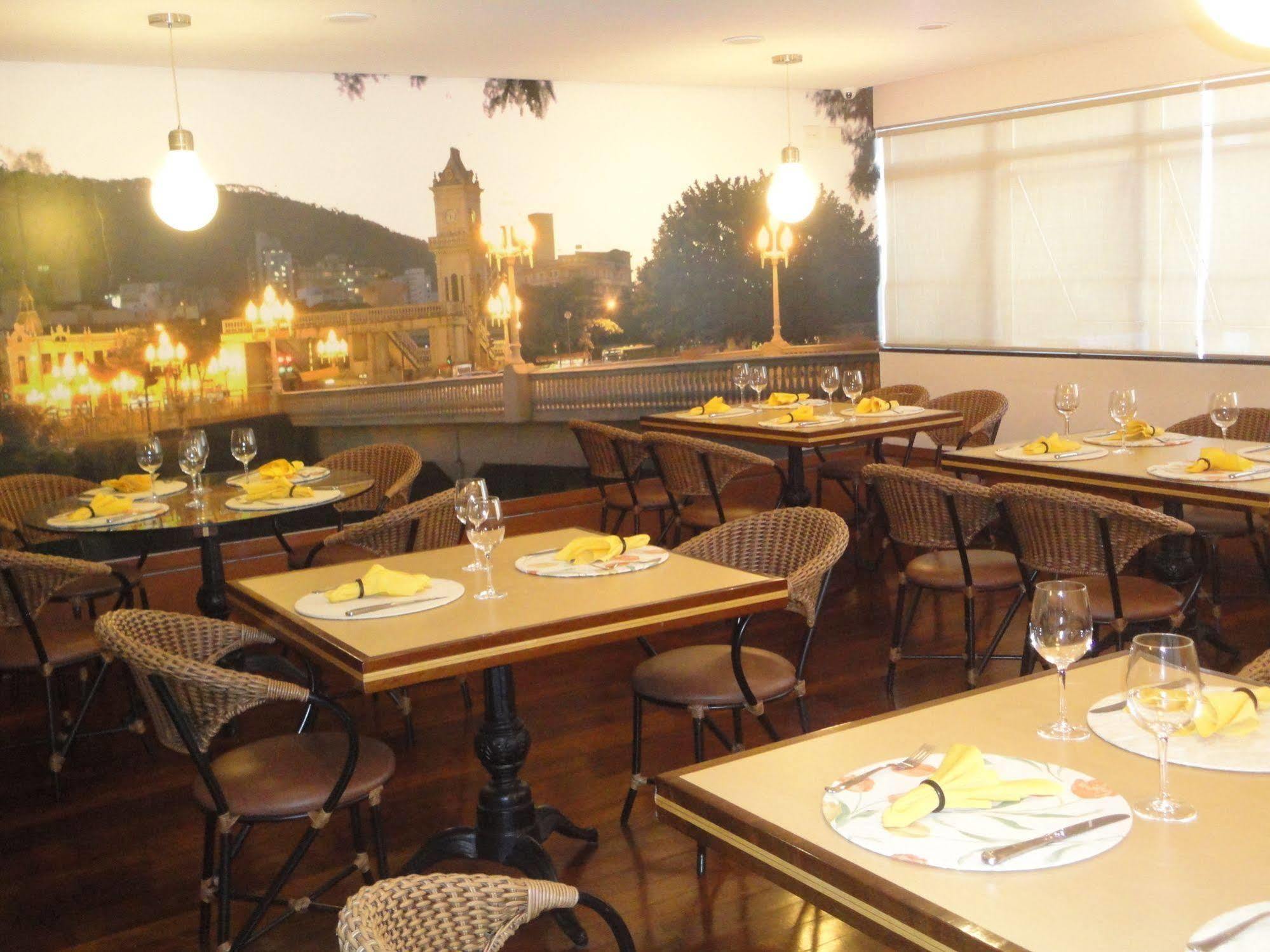 Constantino Hotel e Eventos Juiz de Fora Esterno foto The interior of the restaurant
